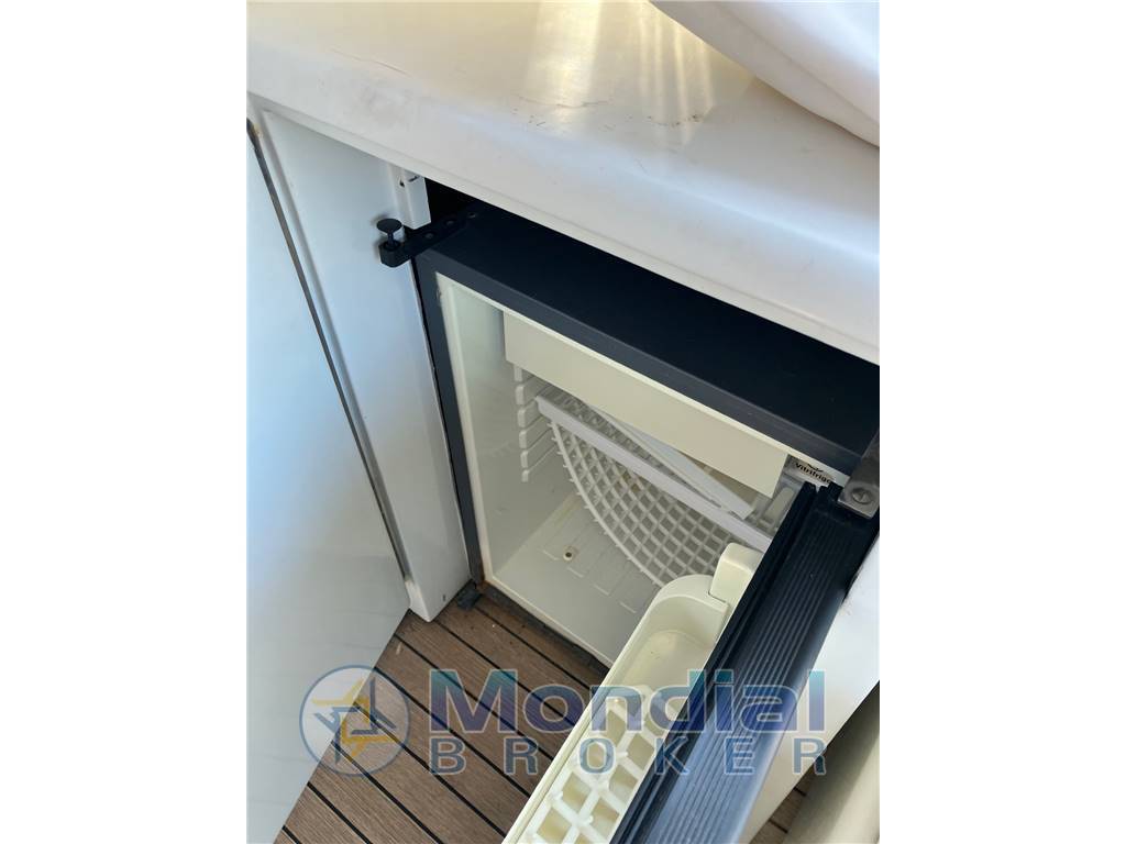 Cantiere navale dell adriatico Pershing 40