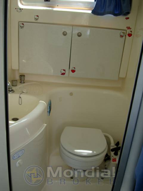 Gobbi 265 cabin
