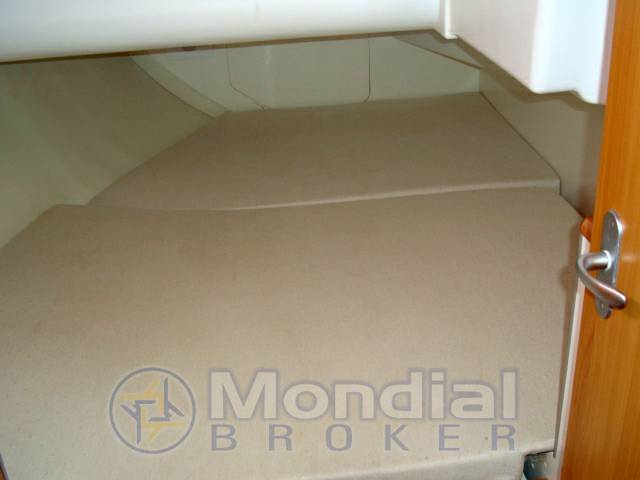 Poncin Harmony 38