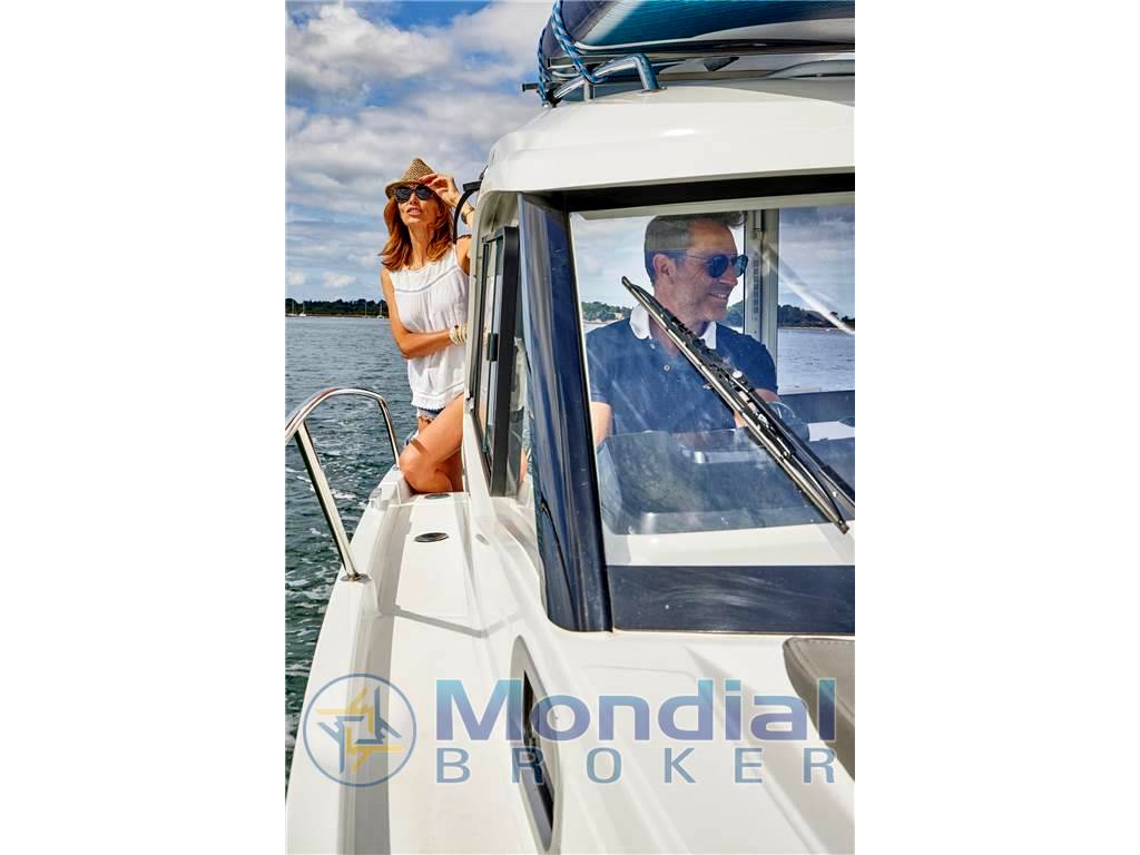 Beneteau Antares 7 v2