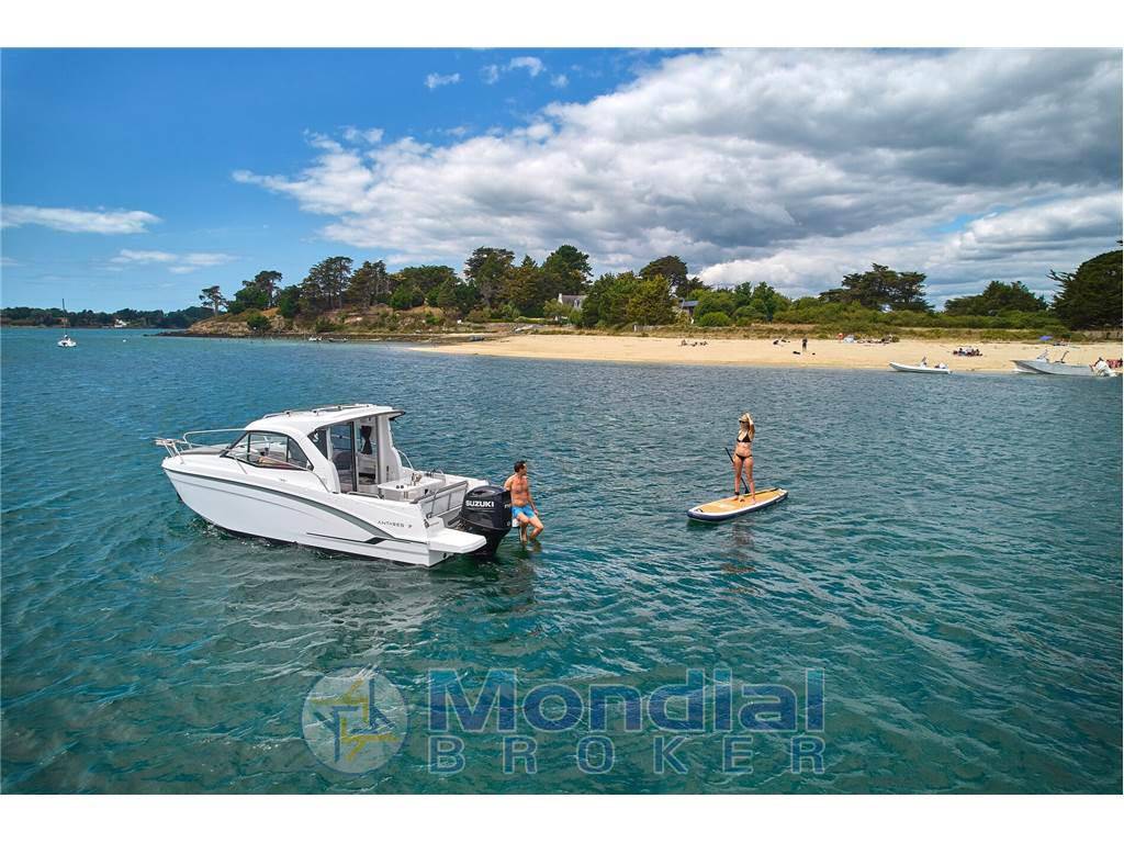 Beneteau Antares 7 v2