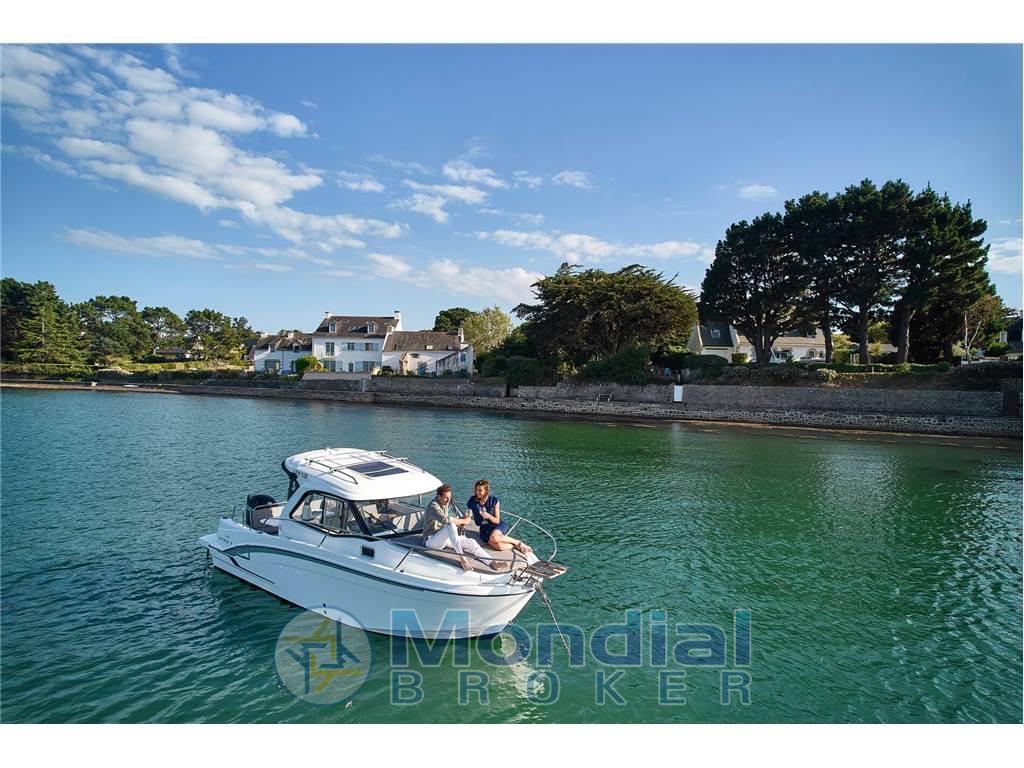 Beneteau Antares 7 v2