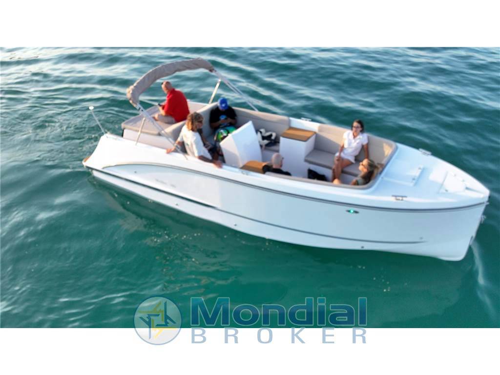 Maxima 740