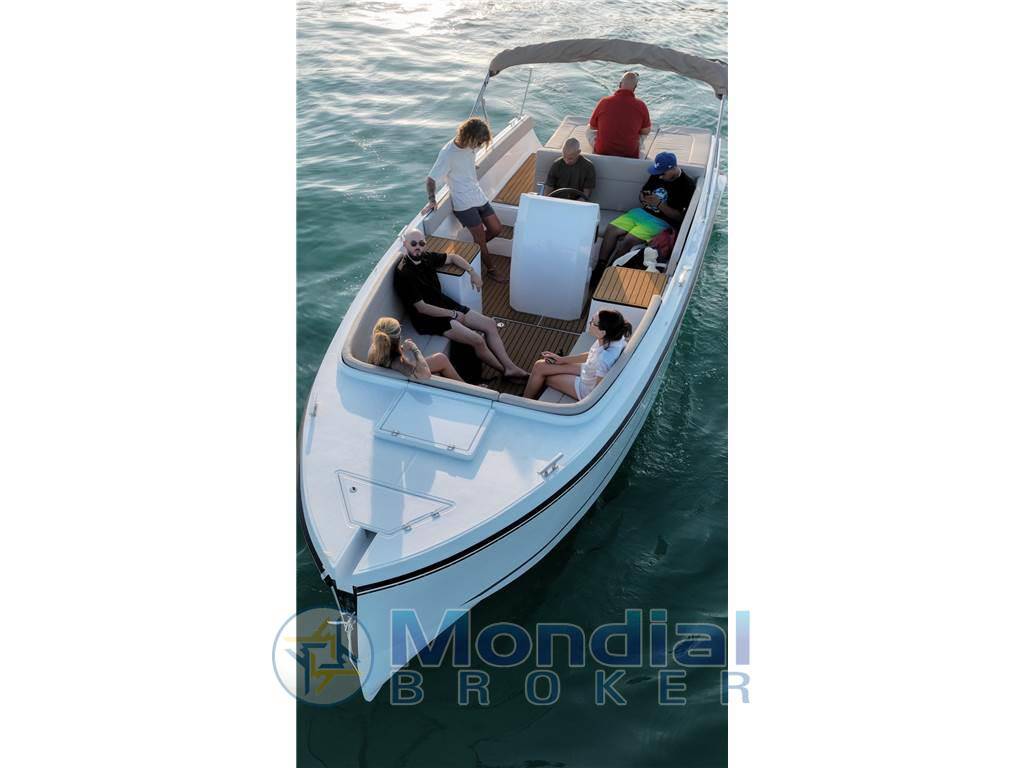 Maxima 740