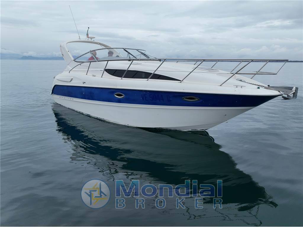 Bayliner 305