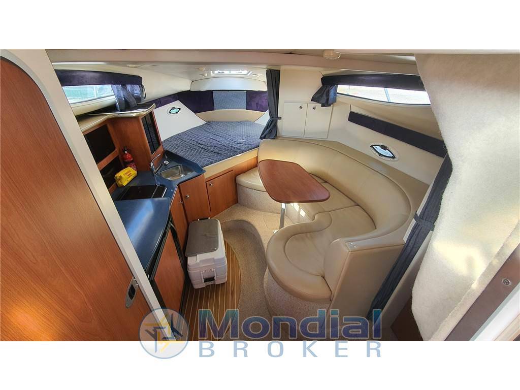 Bayliner 305