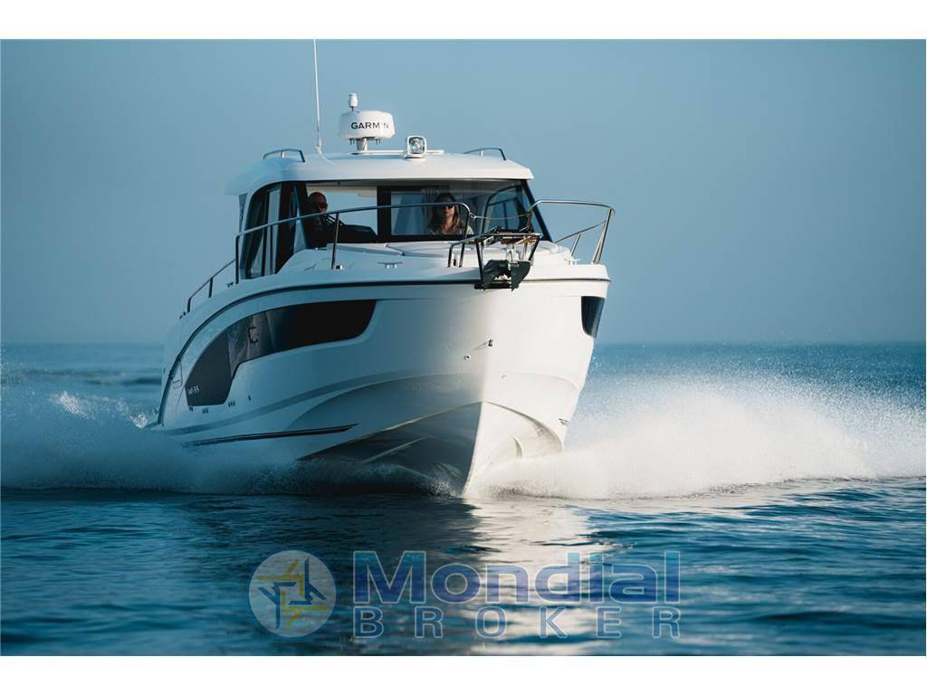 Beneteau Antares 9 v2