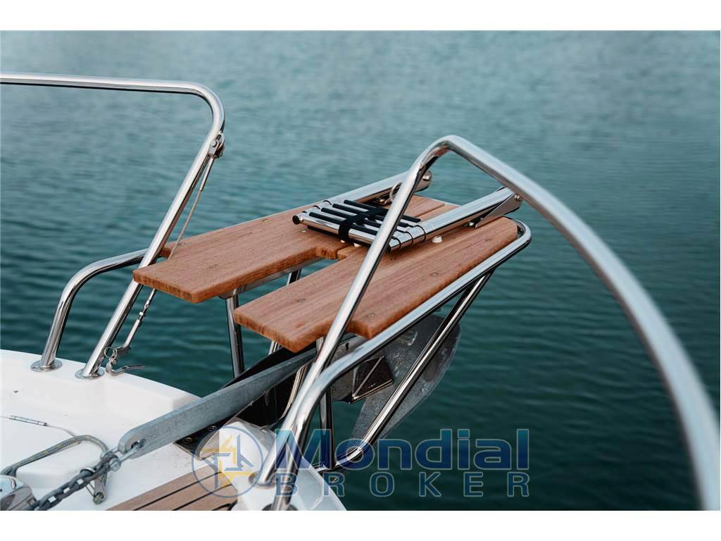 Beneteau Antares 9 v2