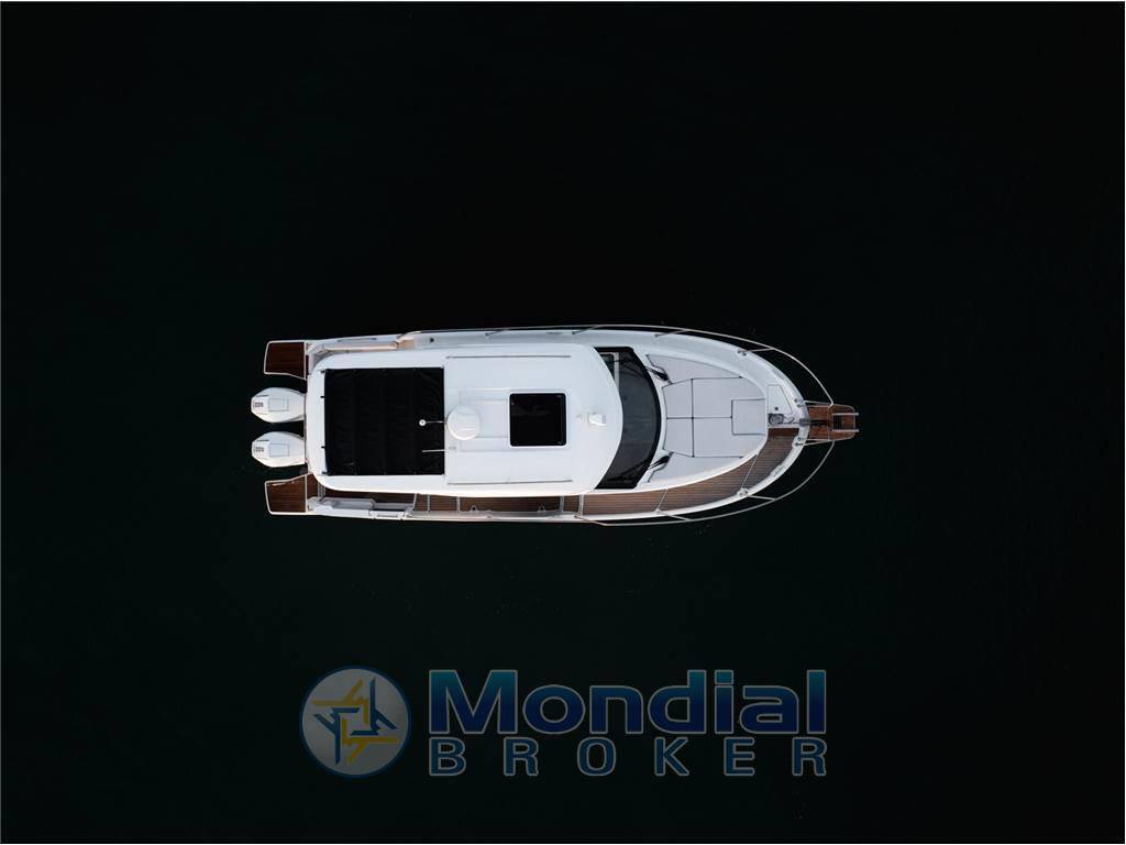 Beneteau Antares 9 v2