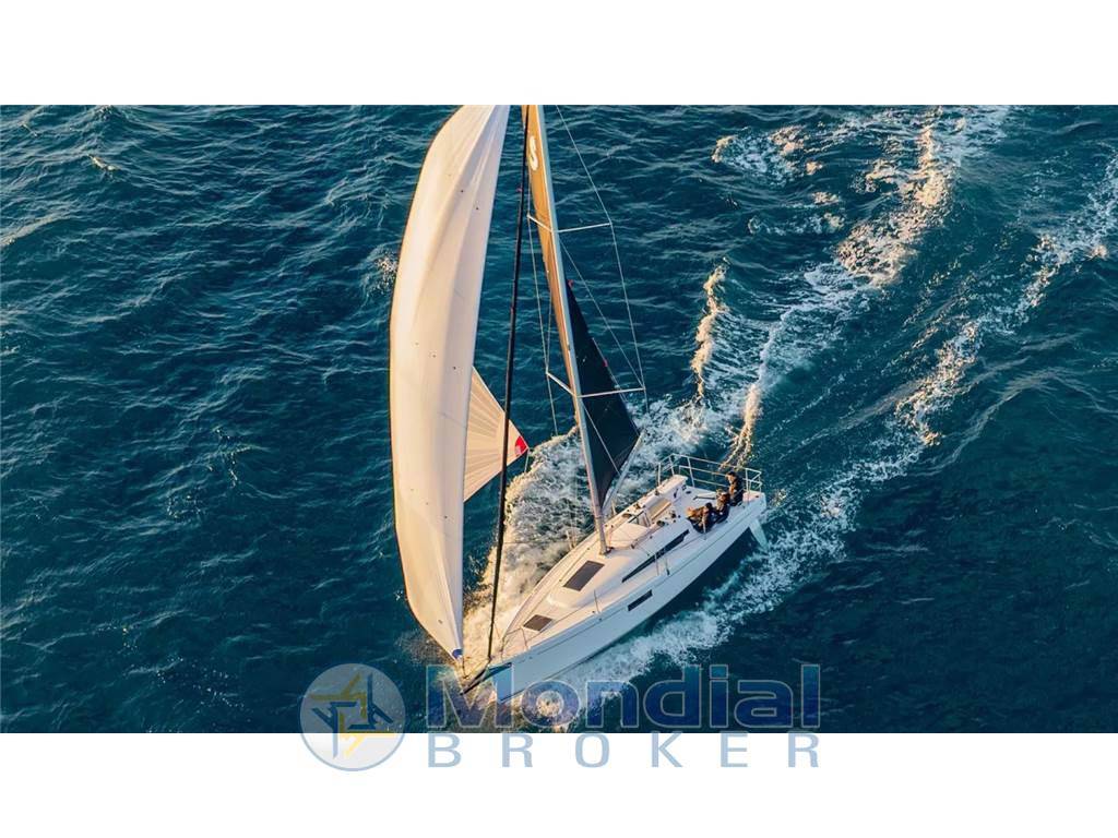Beneteau First 30 mod.2025