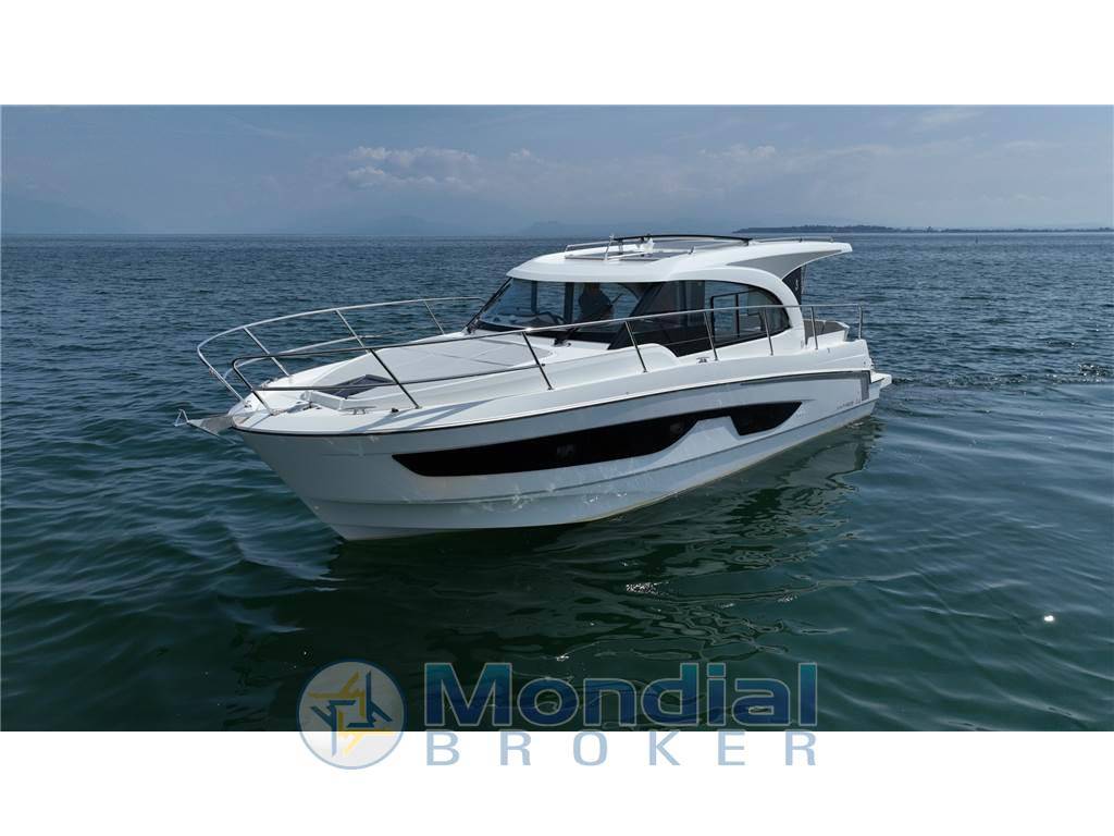 Beneteau Antares 11