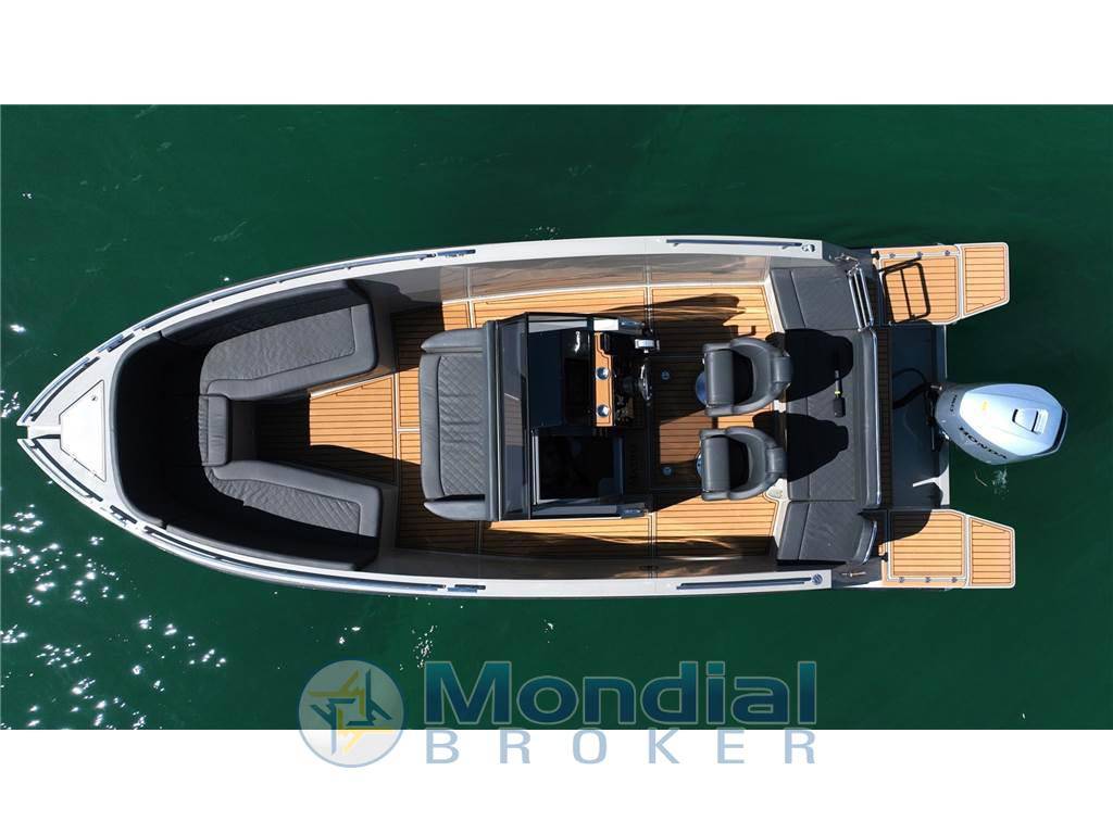 Maxima 700 sport