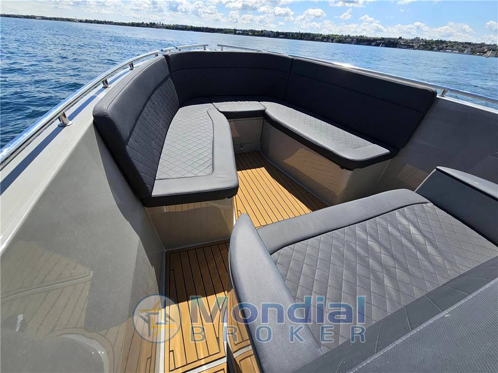 Maxima 700 sport