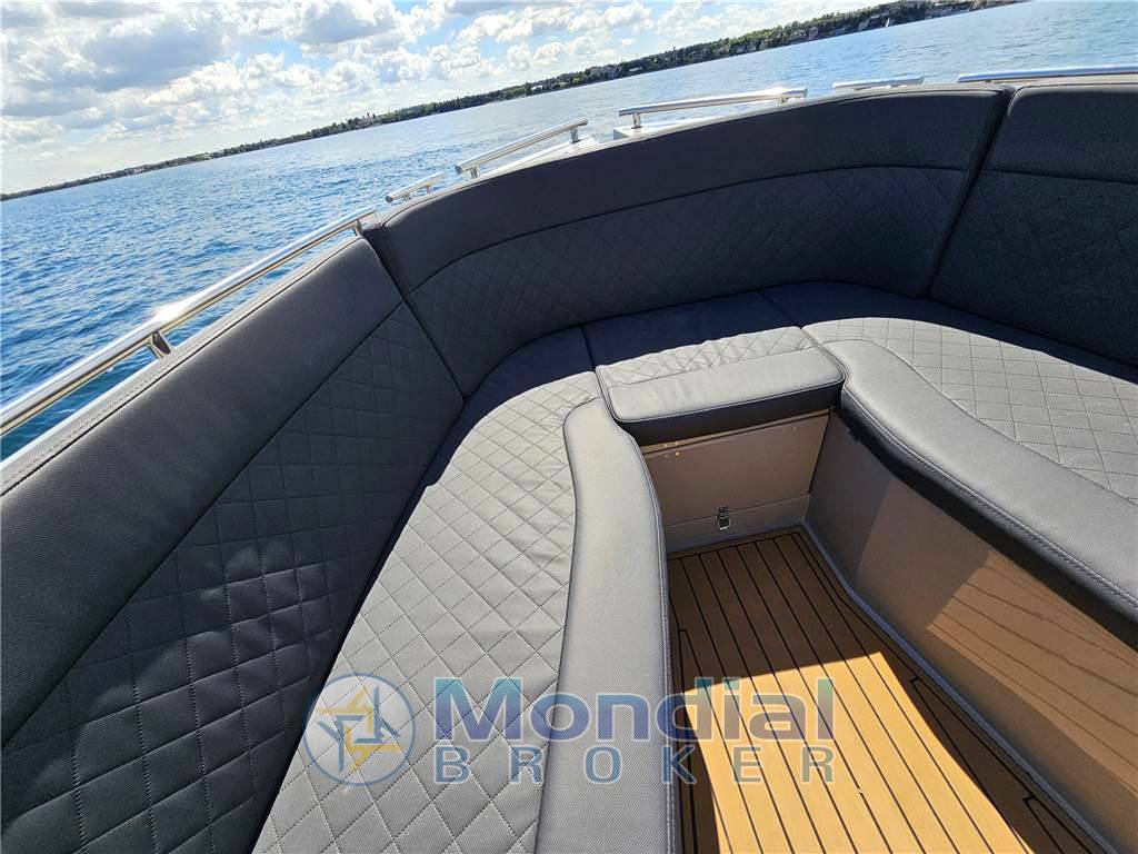 Maxima 700 sport