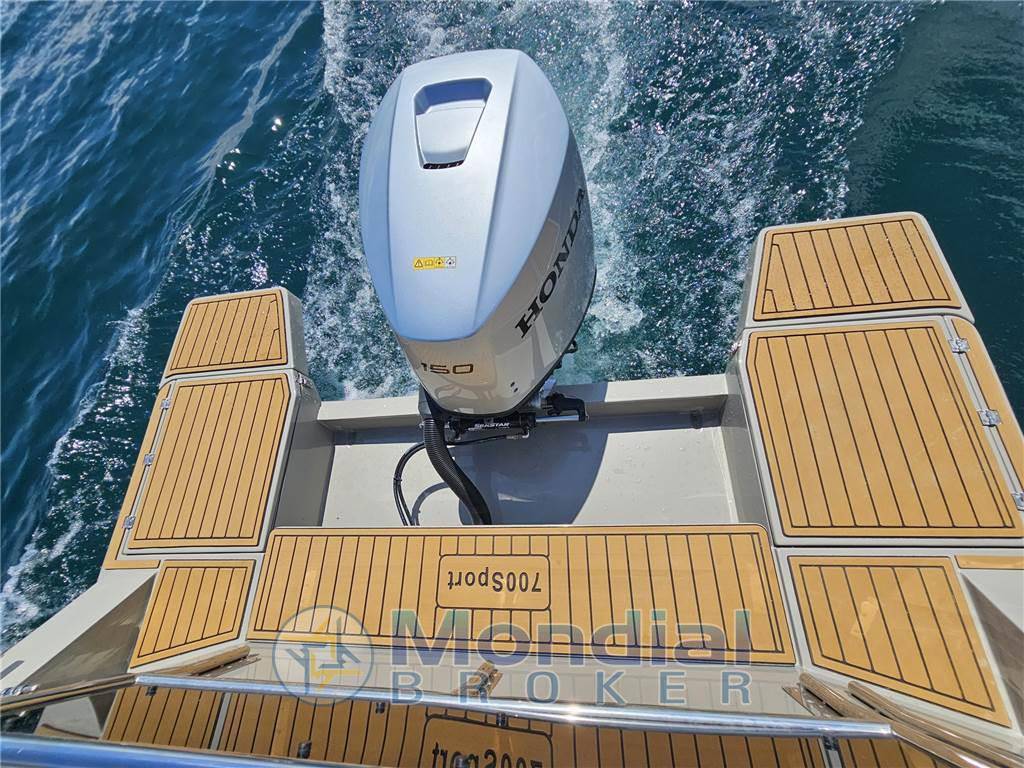 Maxima 700 sport