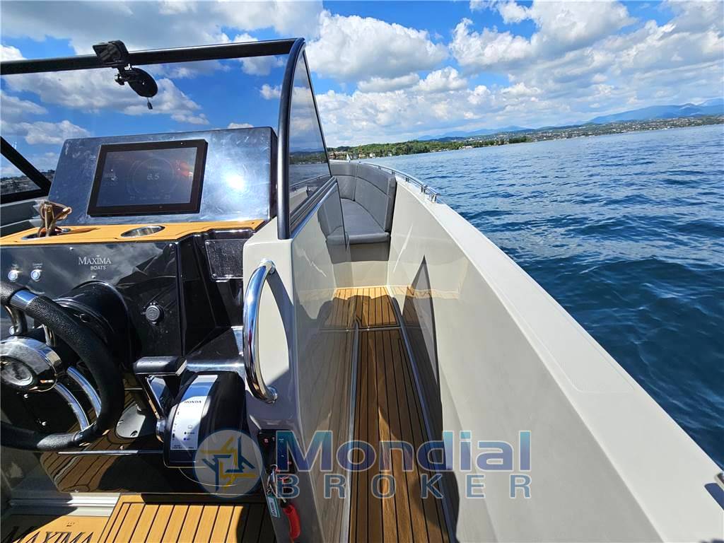 Maxima 700 sport