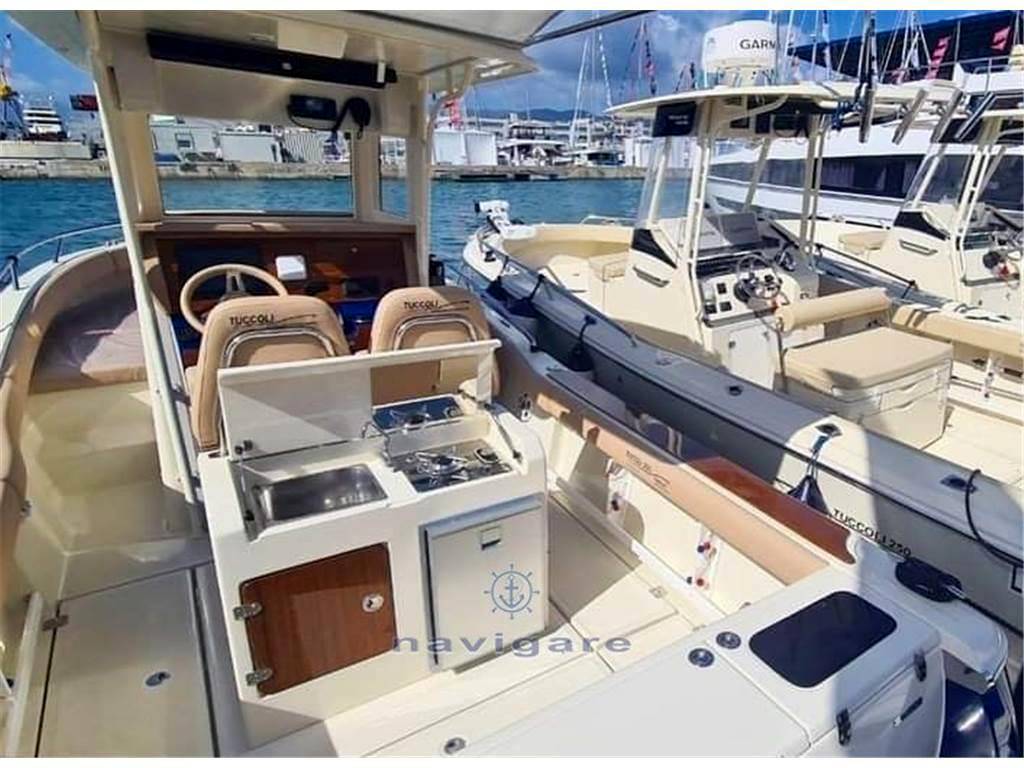 Tuccoli marine T250 capraia