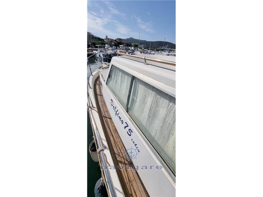 Parente Delfino 7.5 cabin