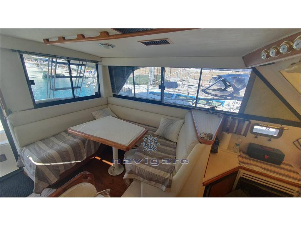 Riviera marine 33 flybridge
