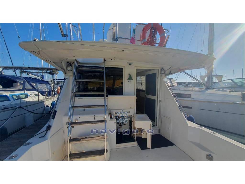 Riviera marine 33 flybridge