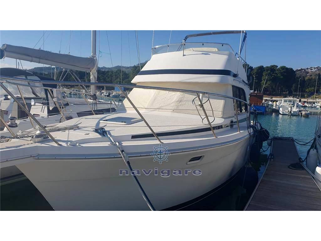 Riviera marine 33 flybridge