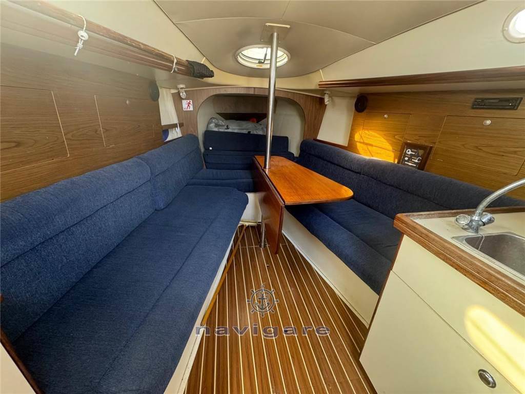 Hunter 27