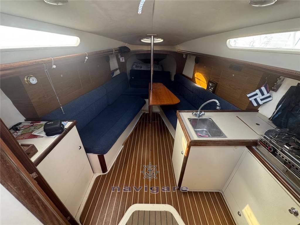 Hunter 27