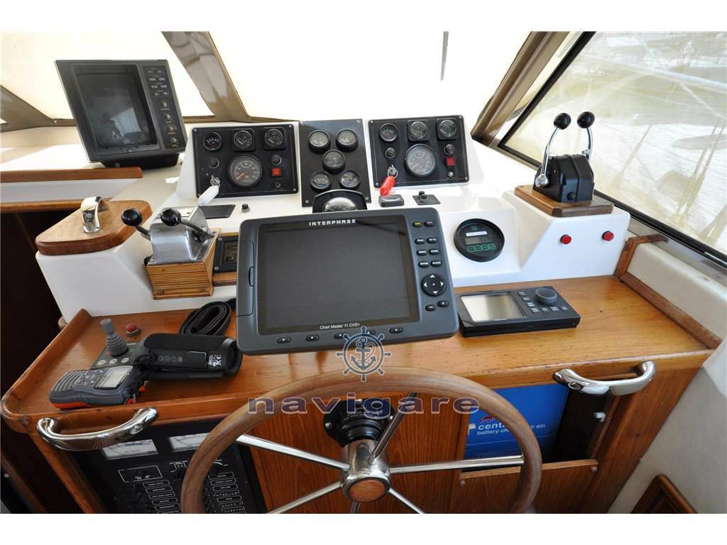 Riviera marine 35 fly