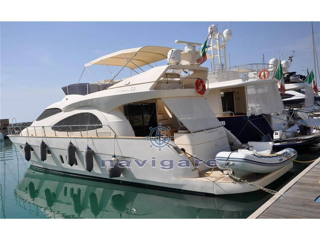 Cayman 62 cyber fly