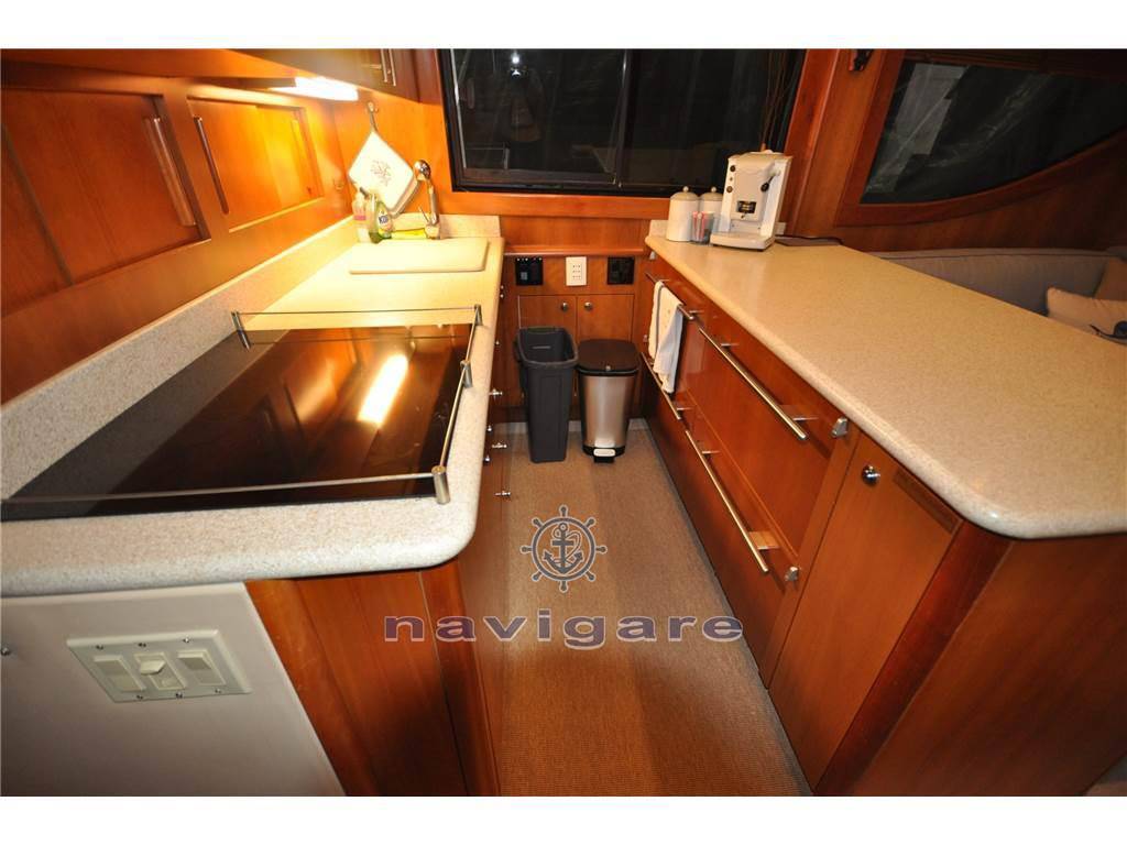 Hatteras 50 convertible