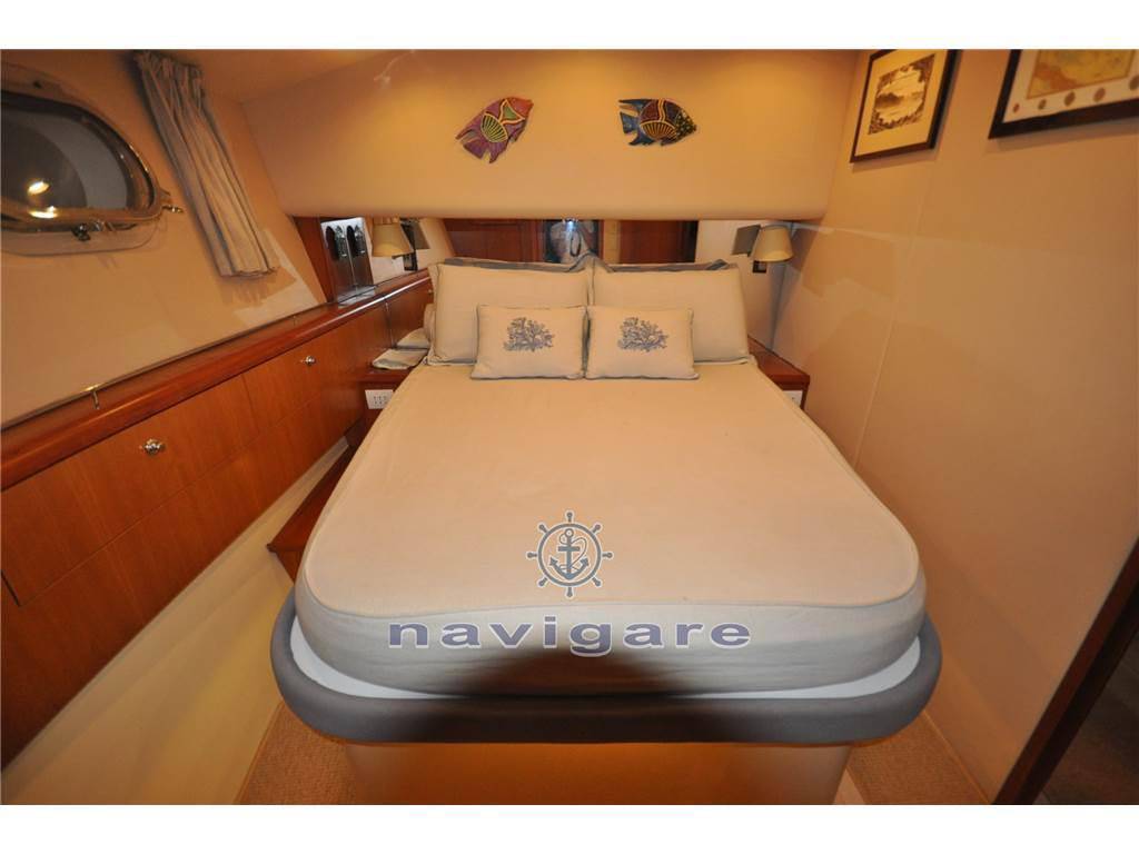 Hatteras 50 convertible