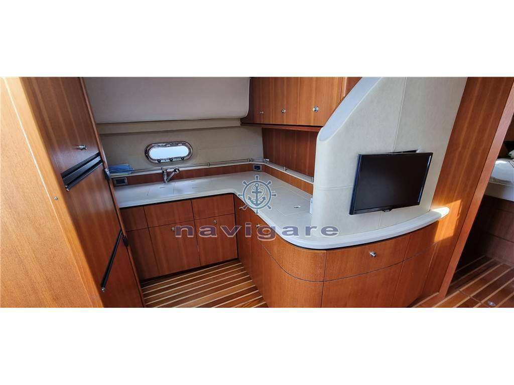 Tiara yachts 4300 sovran