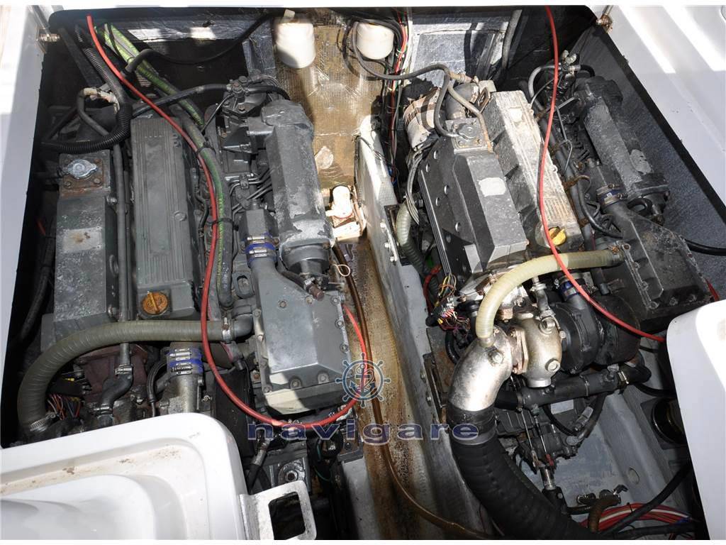 Luhrs 28 open