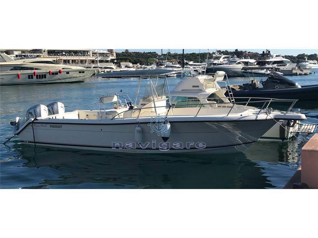 Pursuit 2870 center console