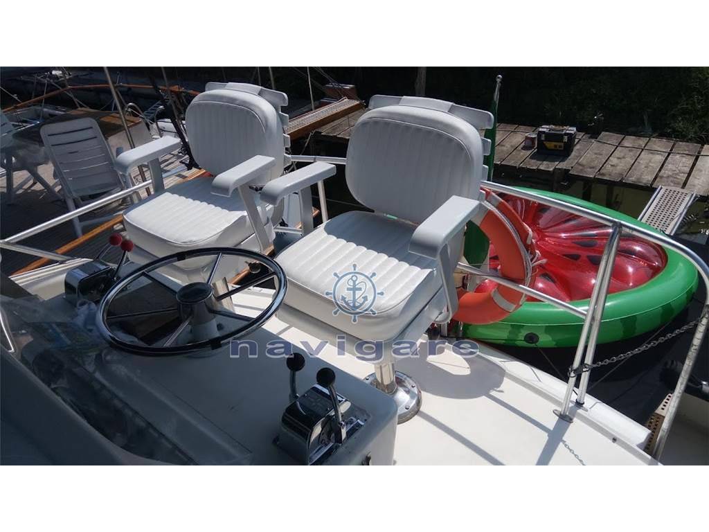 Bertram yacht 37' sf