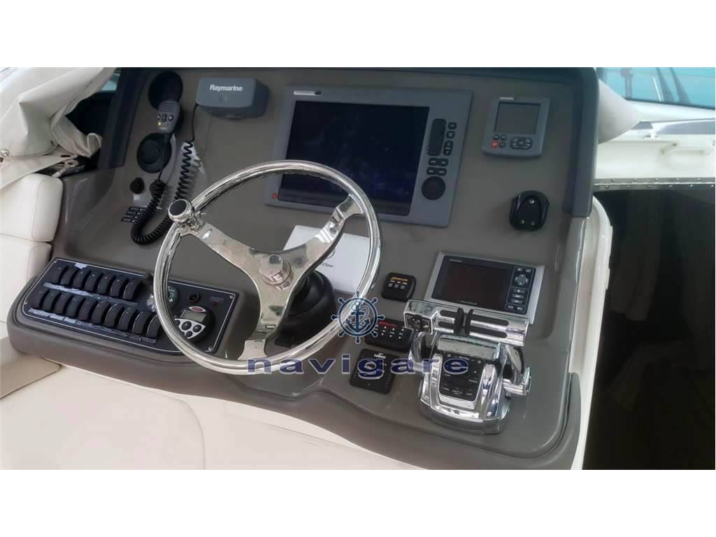 Boston whaler 345 conquest