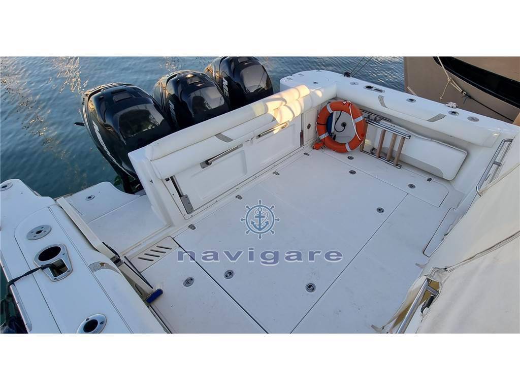 Boston whaler 345 conquest