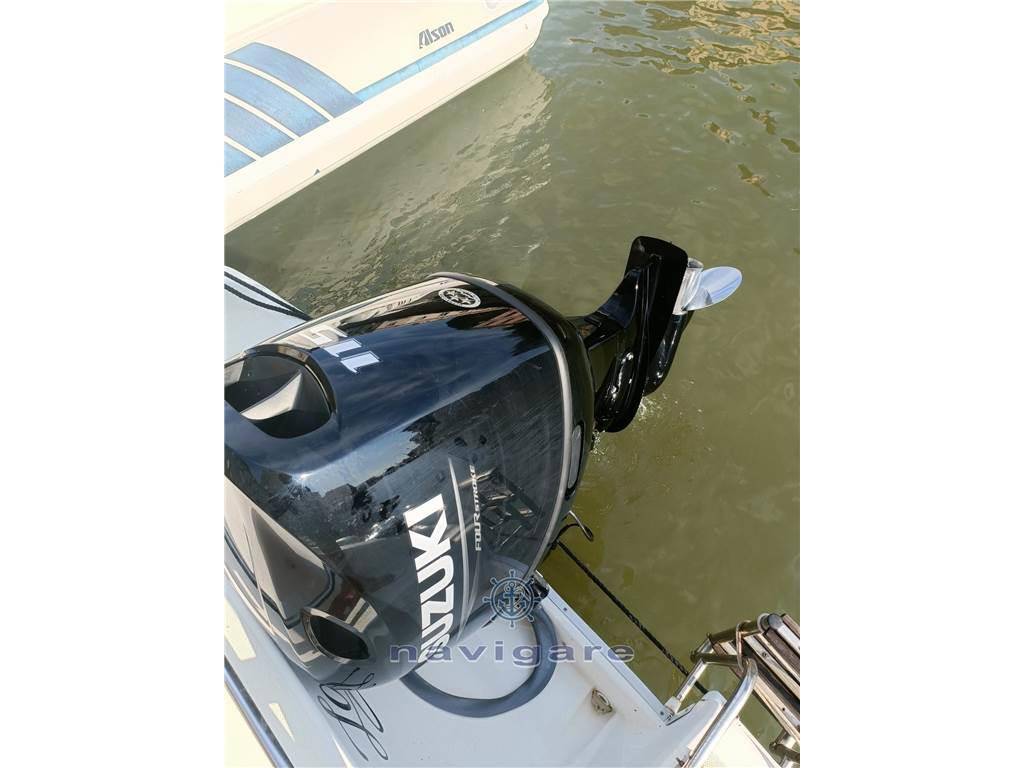 Saver Manta 600 cabin fisher