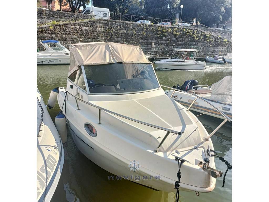 Saver Manta 600 cabin fisher
