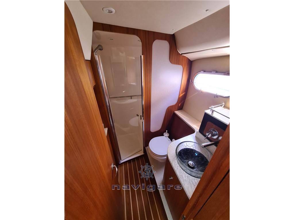 Tiara yachts 3900 sovran