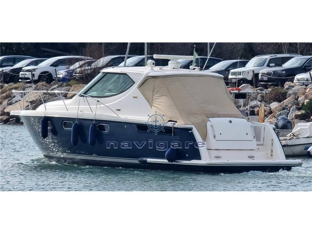 Tiara yachts 3900 sovran