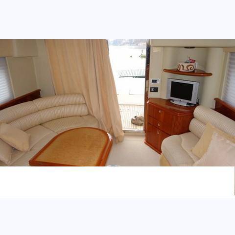 Azimut Az 42