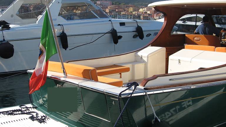 Morgan 44