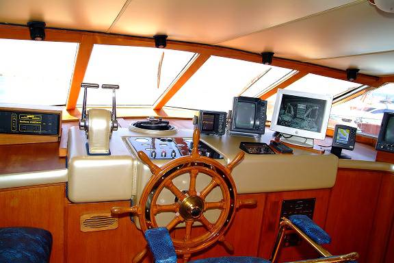 Benetti 23