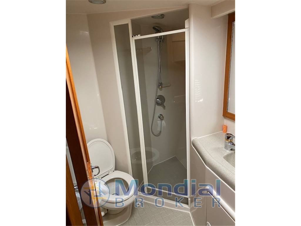 Uniesse 42 open