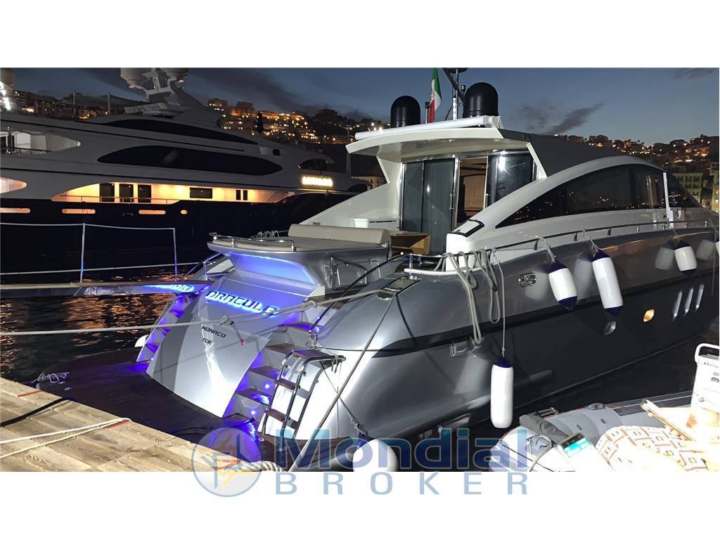 Delladriatico Pershing 72