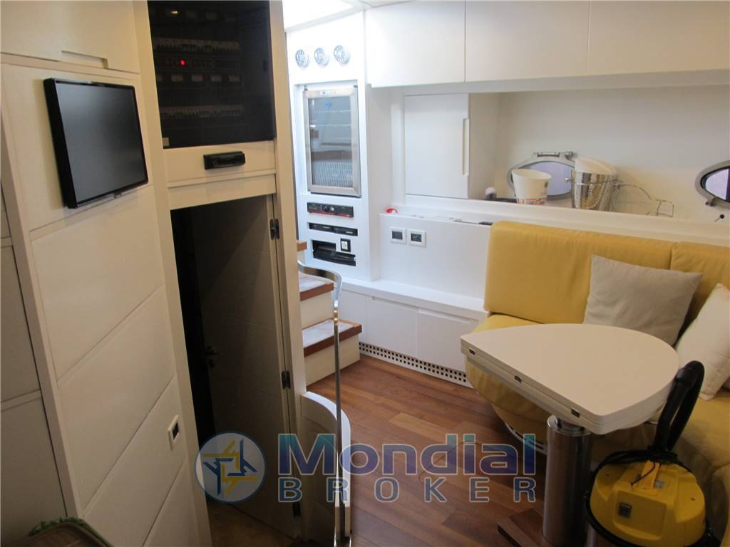 Cantieri adriatico Pershing 62