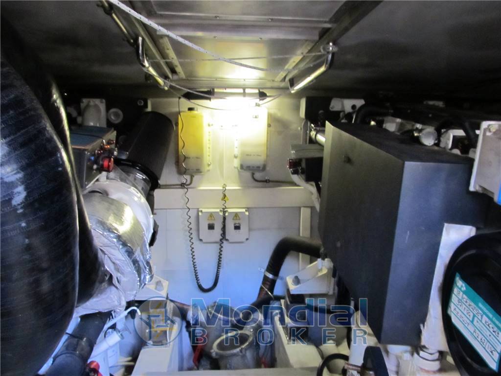 Azimut 62 evolution