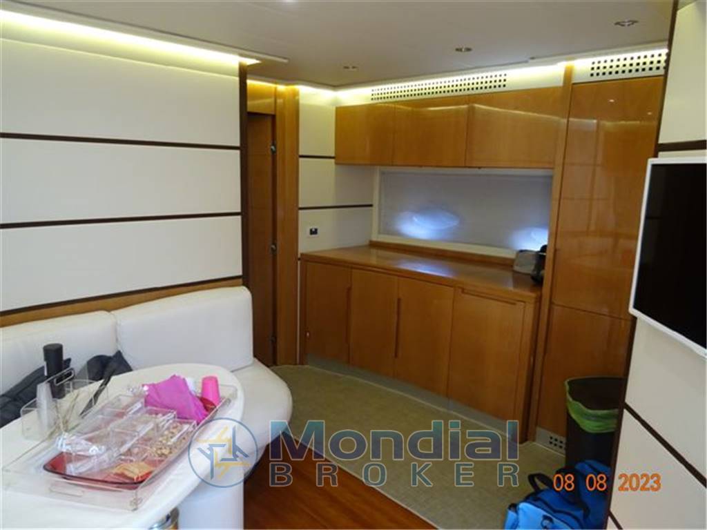 Azimut 62
