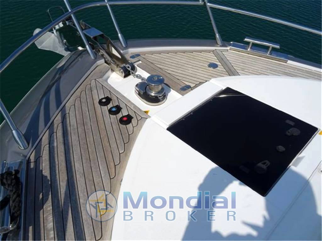 Azimut S 6